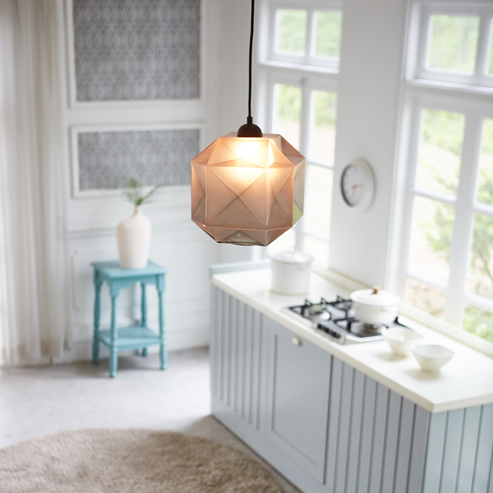 ��ǰ�̹���