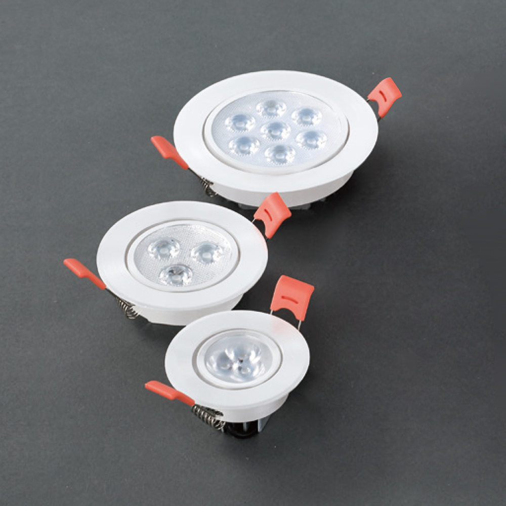 ��ǰ�̹���