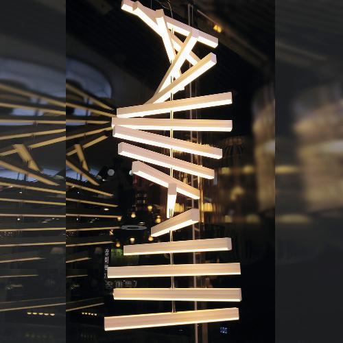 ��ǰ�̹���