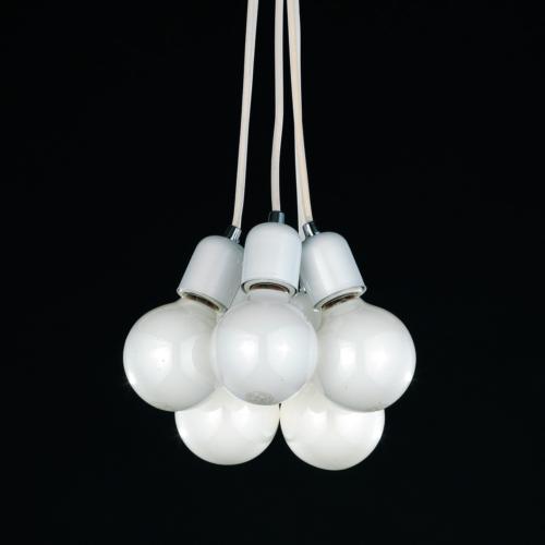 ��ǰ�̹���